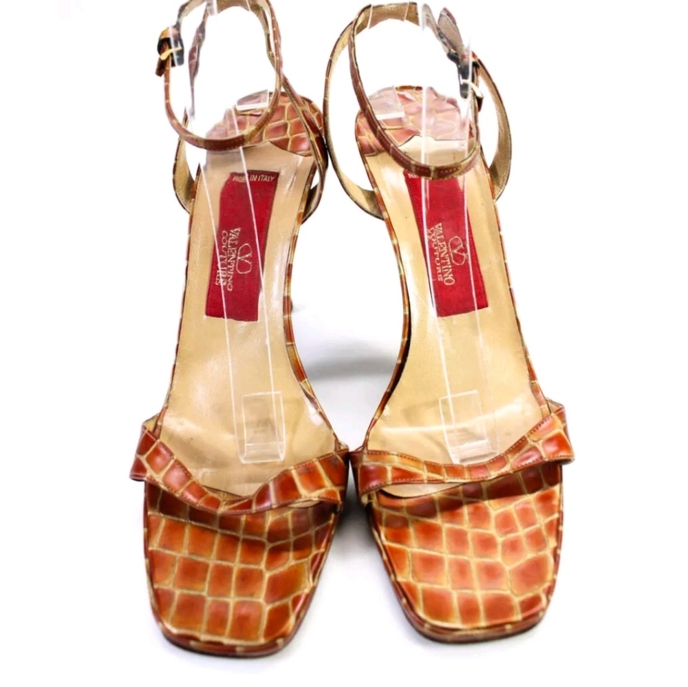 Vintage Valentino Couture Women's open toe ankle strap stilletto Size 39